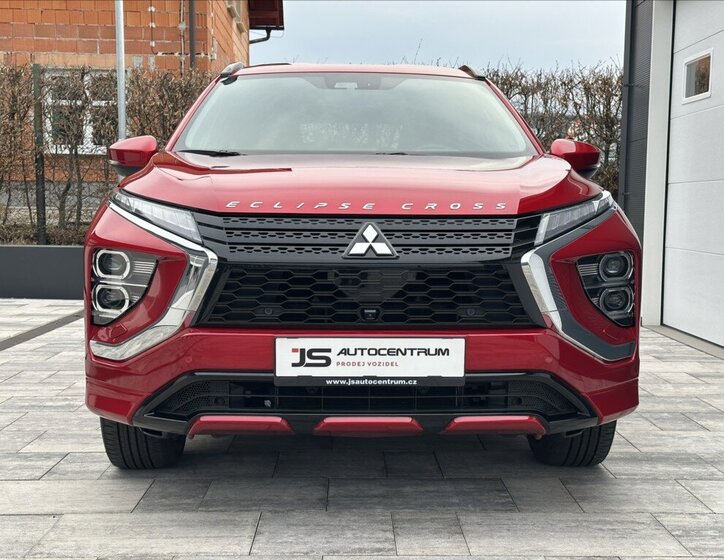 Mitsubishi Eclipse Cross Kombi 2,4 l 138 kw
