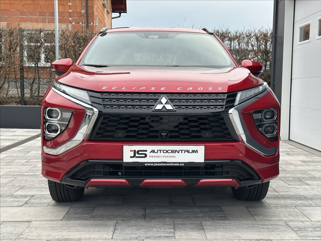 Mitsubishi Eclipse Cross Kombi 2,4 l 138 kw
