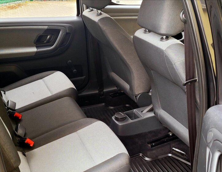Škoda Roomster MPV 1,4 l 63 kw
