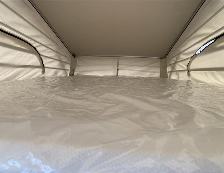 Mercedes-Benz Ostatní Ostatní 2,0 l 174 kw