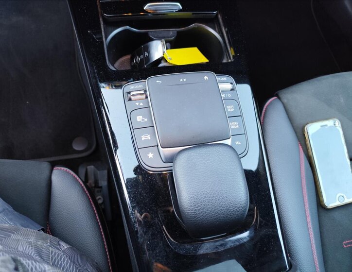 Mercedes-Benz CLA 27