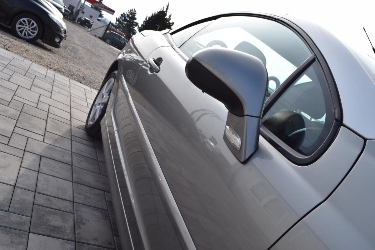 Peugeot 207 Kabriolet 1,6 l 88 kw