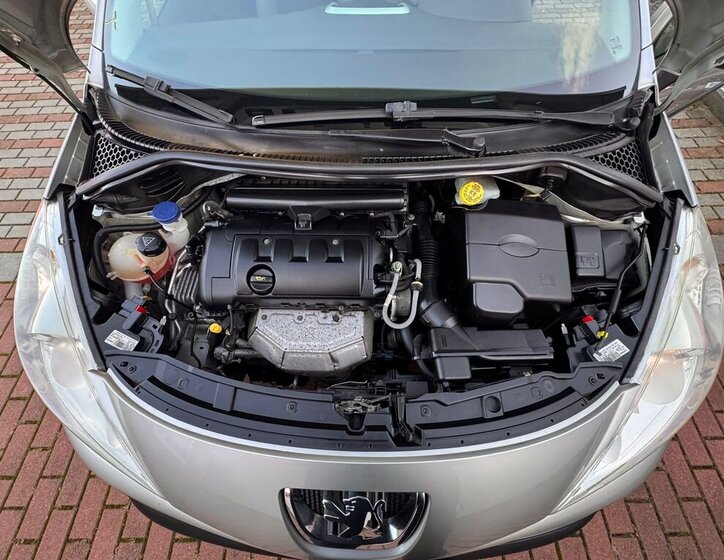Peugeot 207 Kombi 1,4 l 70 kw