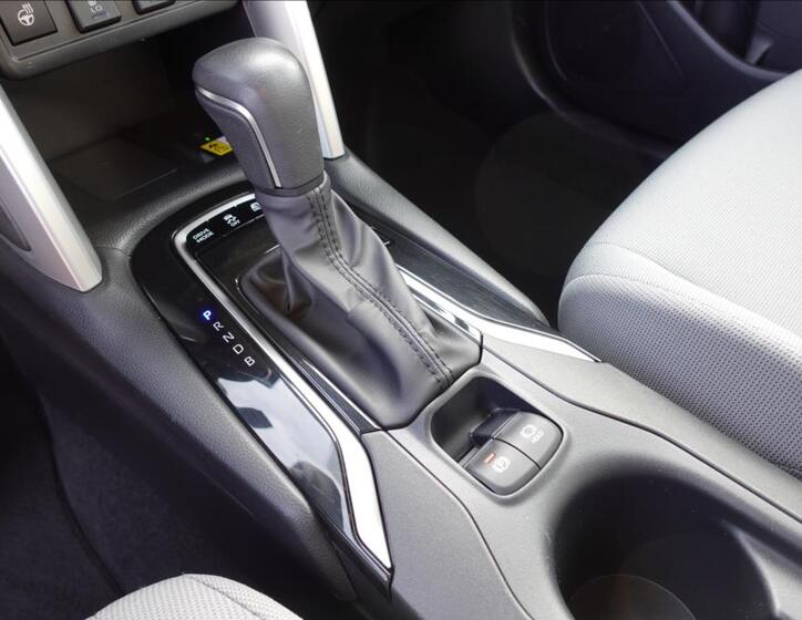 Toyota Corolla Cross 25