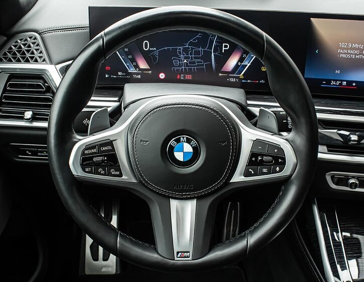 BMW X7 SUV / Terénní 3,0 l 250 kw