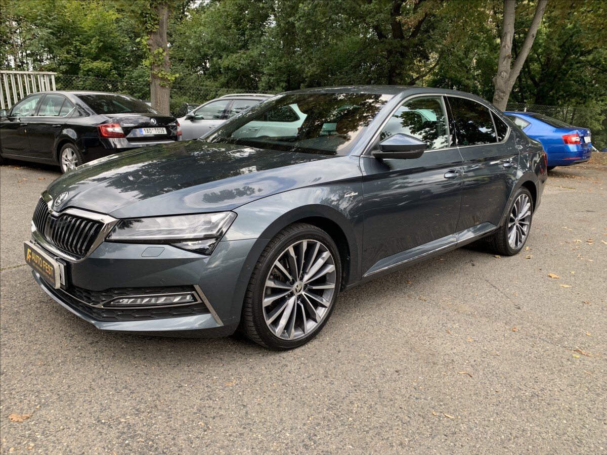 Škoda Superb