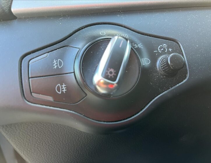 Audi A4 Kombi 2,0 l 88 kw