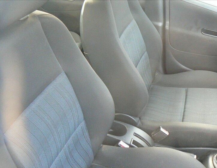 Peugeot 207 Hatchback 1,4 l 54 kw