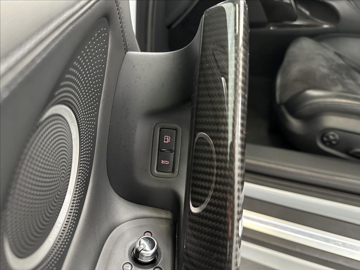 Audi R8 Kupé 5,2 l 386 kw