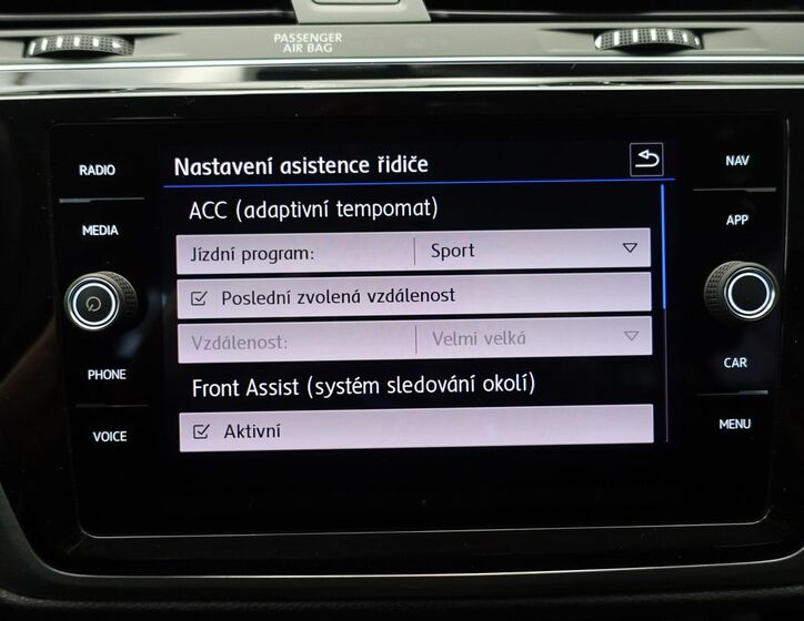 Volkswagen Touran 13