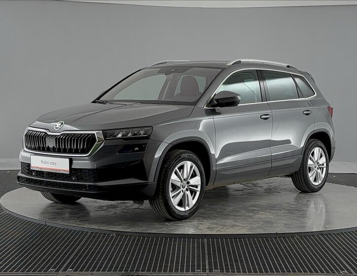 Škoda Karoq SUV / Terénní 1,5 l 110 kw