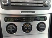 Volkswagen Passat Sedan 2,0 l 103 kw