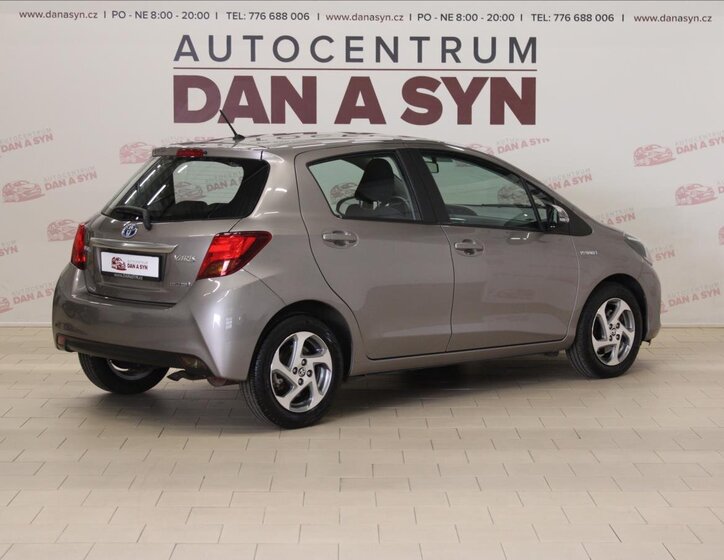Toyota Yaris Hatchback 1,5 l 74 kw