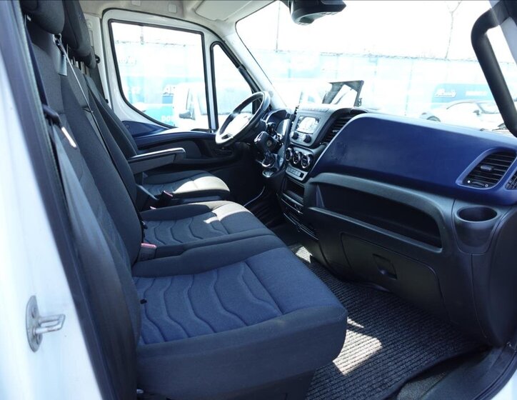 Iveco Daily Ostatní 2,3 l 100 kw