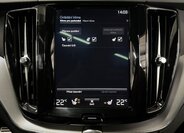 Volvo XC60 SUV / Terénní 2,0 l 288 kw