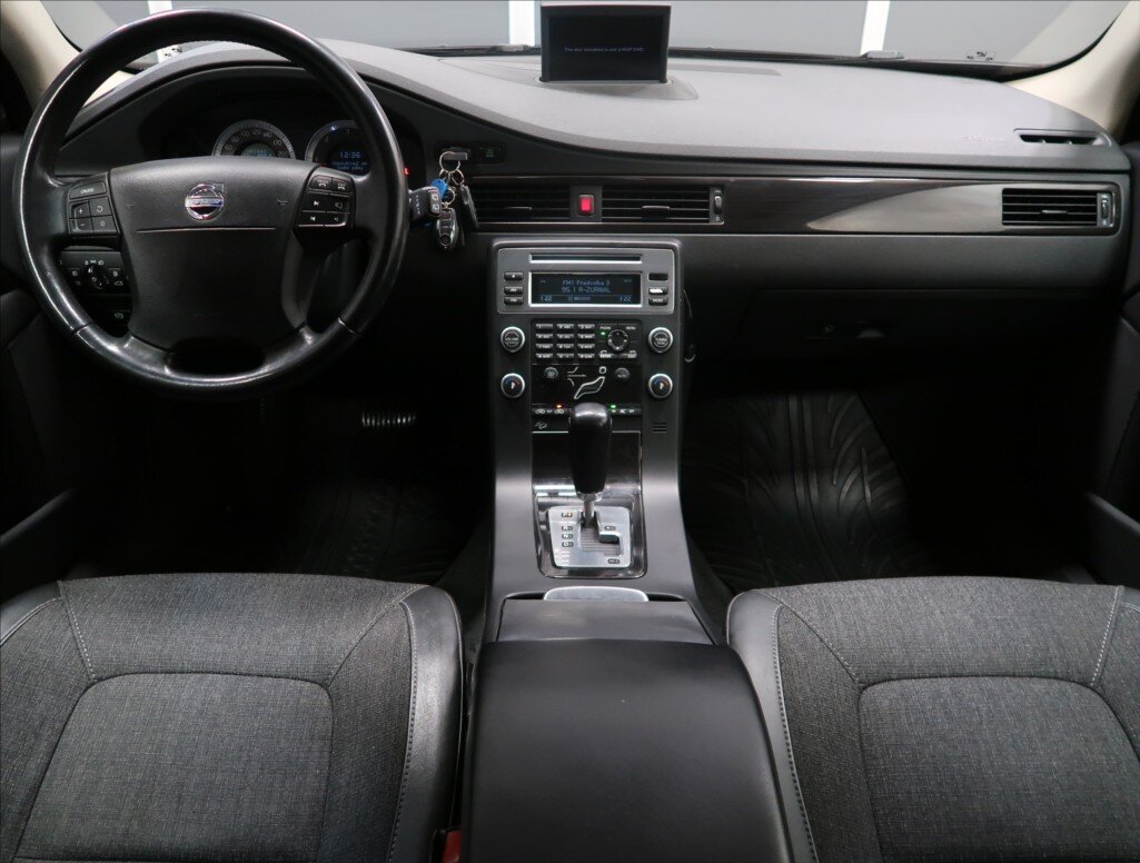 Volvo XC70 Kombi 2,4 l 136 kw