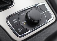 Jeep Grand Cherokee 30