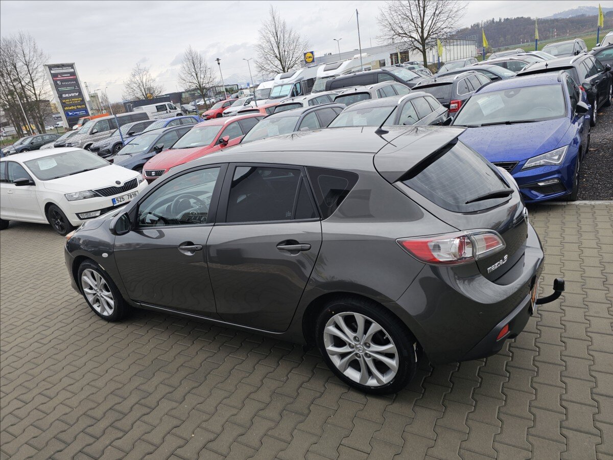Mazda 3 Hatchback 1,6 l 77 kw