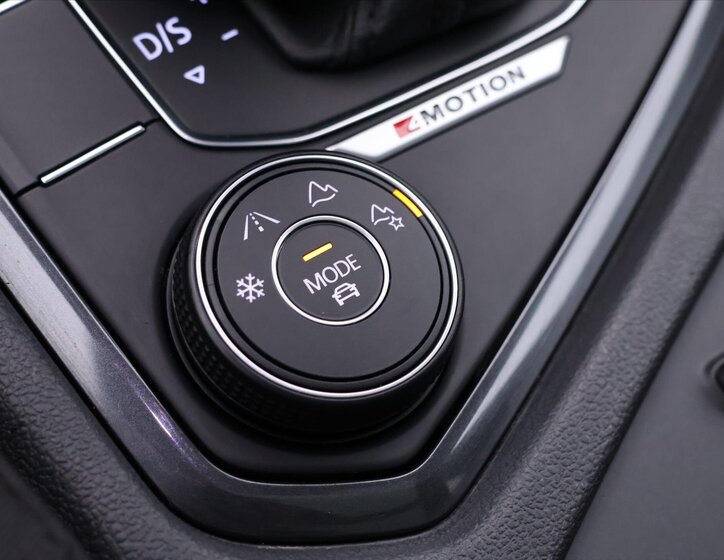 Volkswagen Tiguan Allspace SUV / Terénní 2,0 l 147 kw