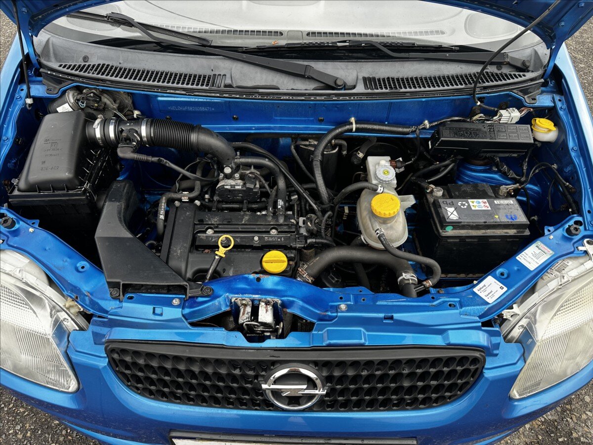 Opel Agila Hatchback 973,0 43 kw