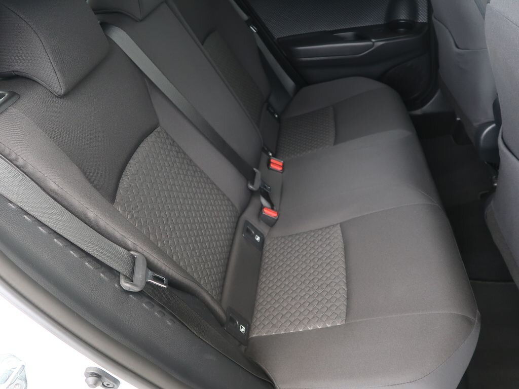 Toyota C-HR SUV 1,8 l 72 kw