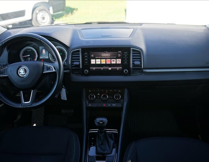 Škoda Karoq SUV / Terénní 1,5 l 110 kw