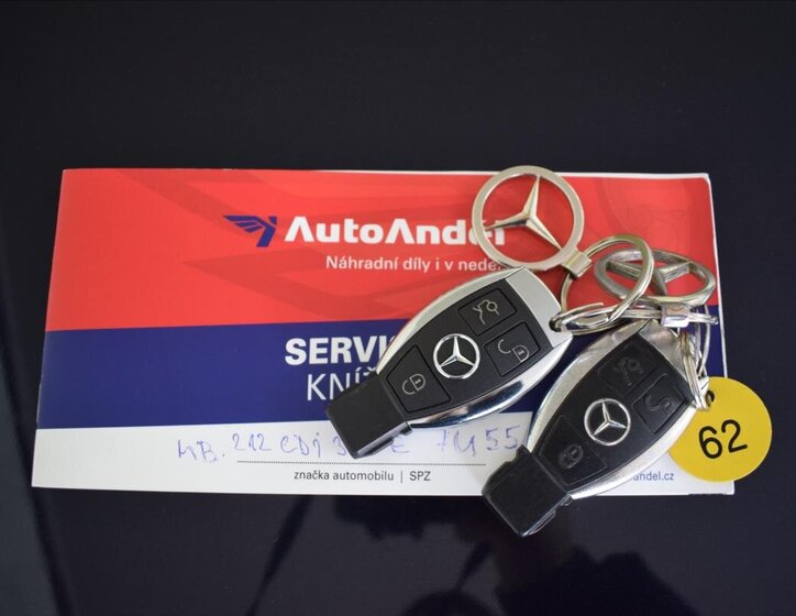 Mercedes-Benz Třídy E Sedan 3,0 l 170 kw