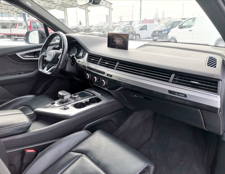 Audi Q7 SUV 3,0 l 200 kw