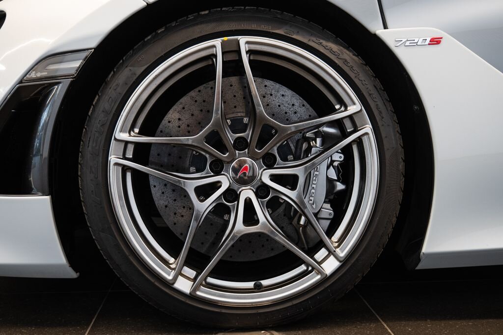 McLaren 720S Kupé 4,0 l 530 kw