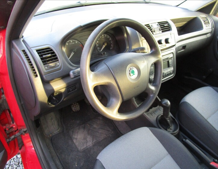 Škoda Fabia 10