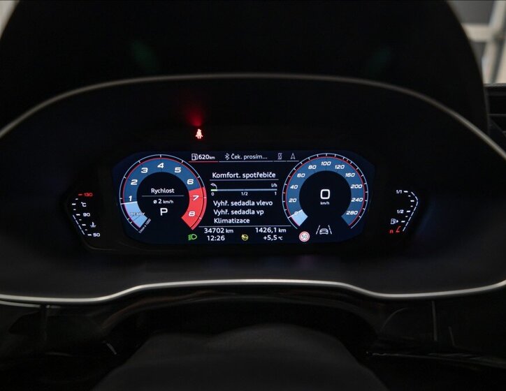 Audi Q3 SUV / Terénní 1,5 l 110 kw