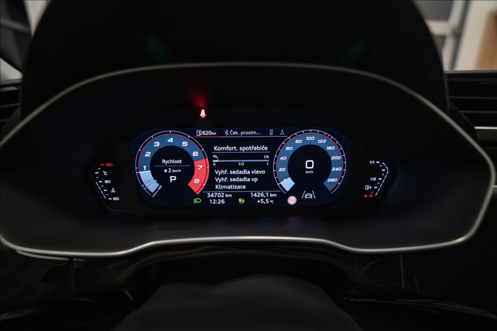 Audi Q3 SUV / Terénní 1,5 l 110 kw