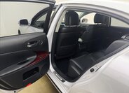 Lexus GS 300 Sedan / Limuzína 3,0 l 183 kw
