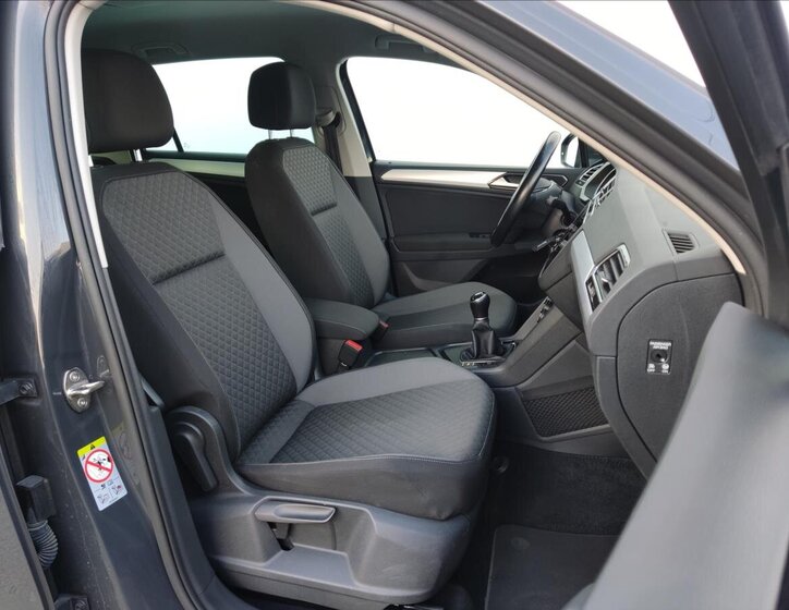 Volkswagen Tiguan SUV / Terénní 2,0 l 110 kw