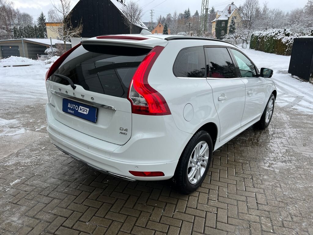 Volvo XC60 SUV 2,4 l 140 kw