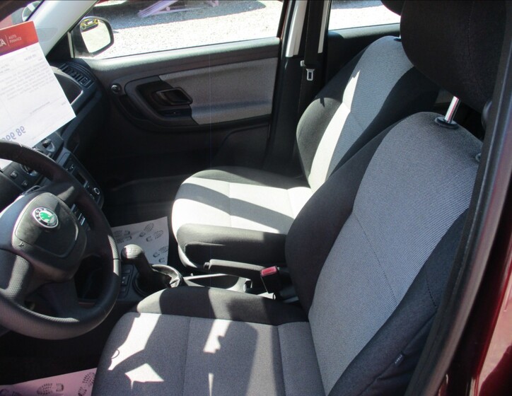 Škoda Fabia 13