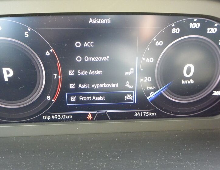 Volkswagen Tiguan SUV / Terénní 1,5 l 110 kw