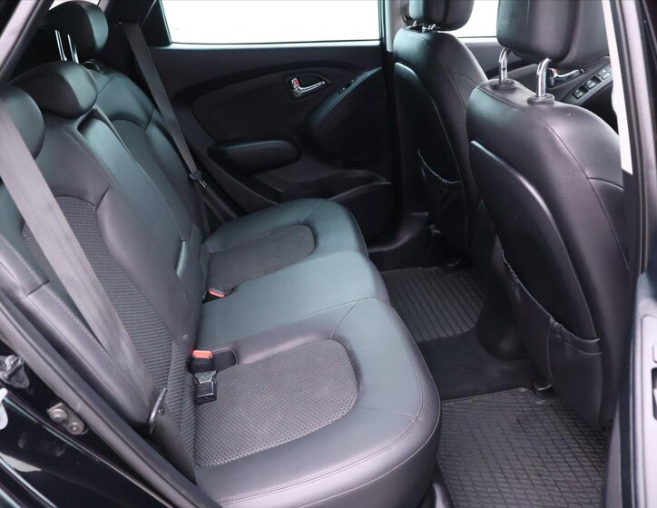 Hyundai ix35 SUV 2,0 l 120 kw