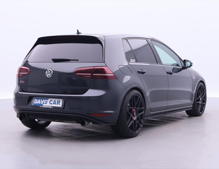 Volkswagen Golf Hatchback 2,0 l 169 kw