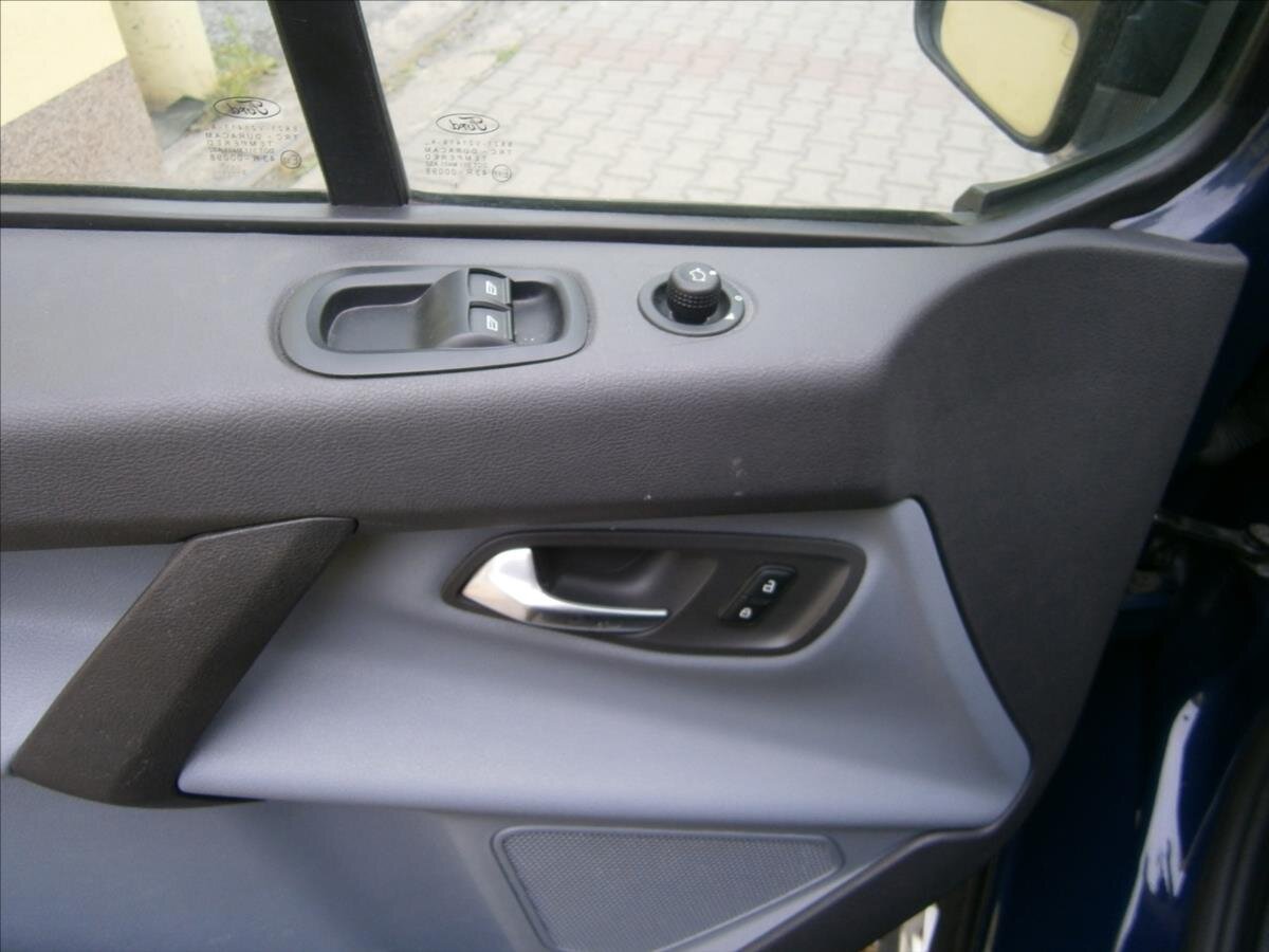 Ford Transit Custom Skříň 2,2 l 92 kw