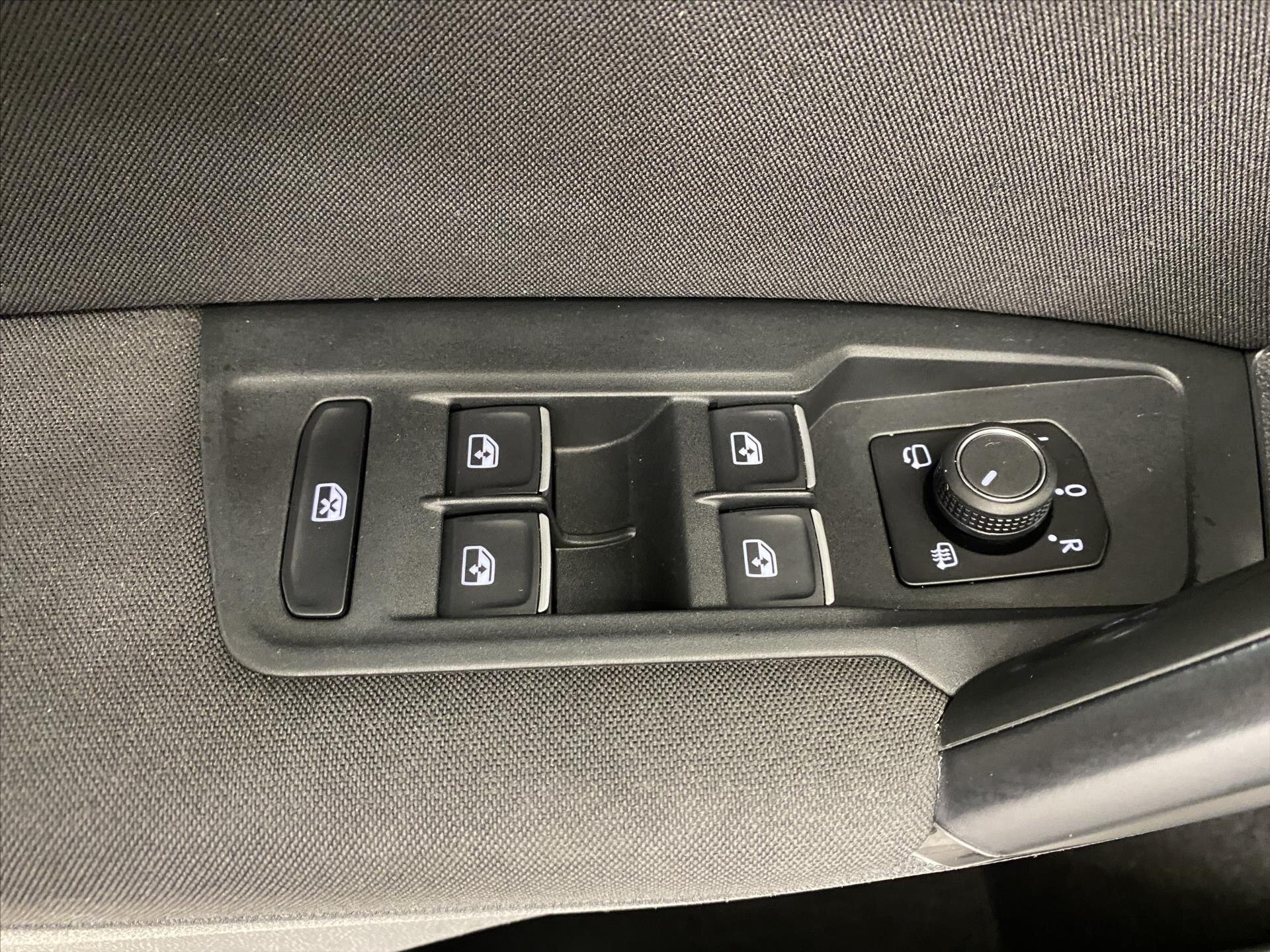 Volkswagen Tiguan SUV 2,0 l 110 kw