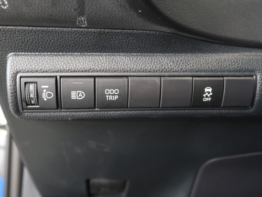 Toyota Corolla Sedan / Limuzína 1,8 l 72 kw