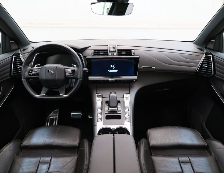 DS Automobiles DS7 Crossback SUV / Terénní 1,6 l 133 kw