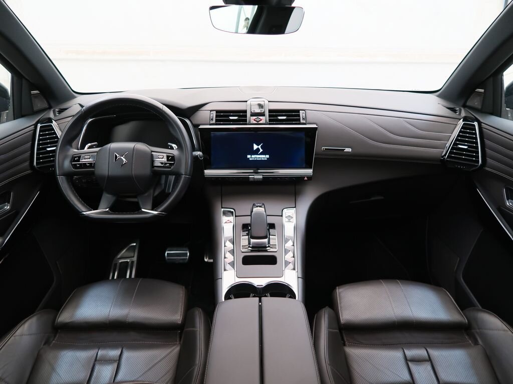 DS Automobiles DS7 Crossback SUV / Terénní 1,6 l 133 kw