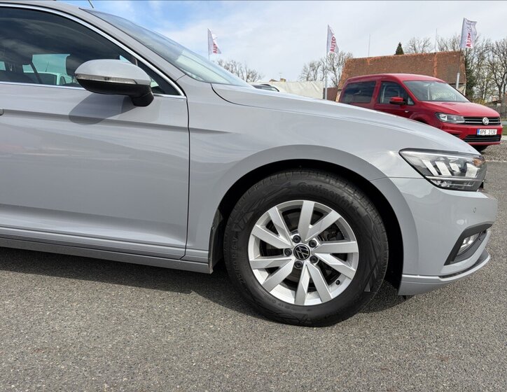 Volkswagen Passat Kombi 2,0 l 110 kw