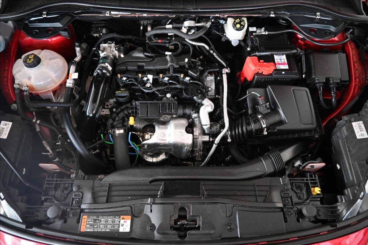 Ford Kuga SUV / Terénní 1,5 l 88 kw