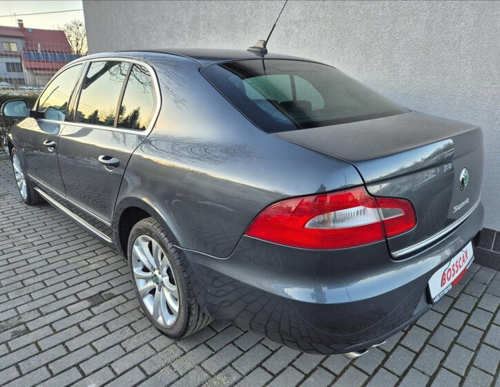 Škoda Superb Sedan 2,0 l 125 kw
