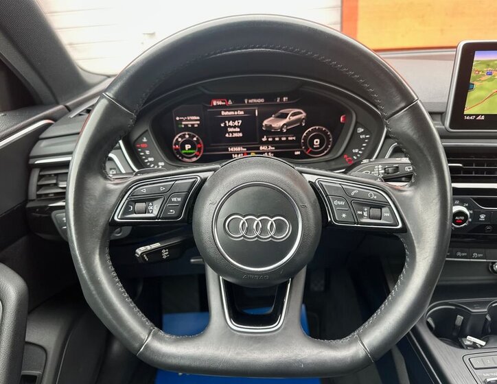 Audi A4 Kombi 2,0 l 140 kw