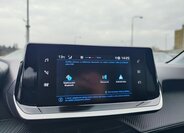 Peugeot 208 Hatchback 1,2 l 74 kw