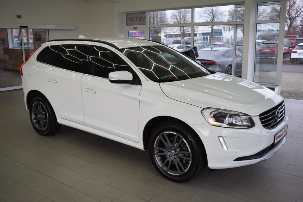 Volvo XC60 SUV 2,4 l 133 kw